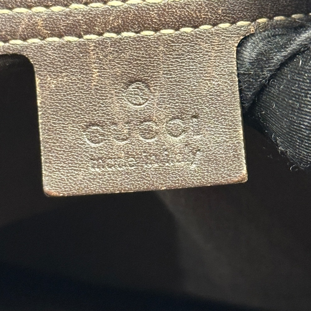 Gucci Front Zip Brown Crossbody Bag - Picture 10 of 13